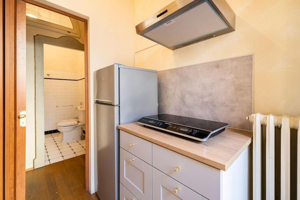 Appartamento Elegante E Centrale La Foglia D'Oro Болоня Екстериор снимка