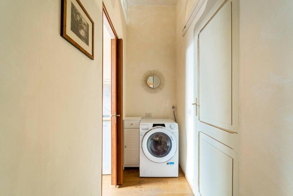 Appartamento Elegante E Centrale La Foglia D'Oro Болоня Екстериор снимка